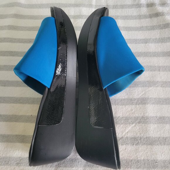 Kenneth Cole Wedge Slides - Picture 4 of 10